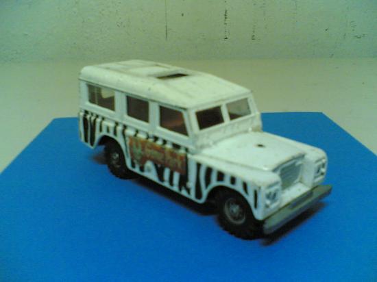 LAND ROVER 109 GAME PARK - MADE IN GT BR