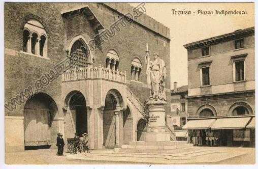 Treviso. Piazza Indipendenza